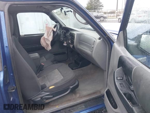 ✅ 2011 Ford Ranger XLT • VIN: 1FTKR4EE7BPA86220 • Lot: 41116420. Listed on IAAI with 269,530 mi. Free auction sales archive from the USA and detailed vehicle history report at DreamBid. Image 5.