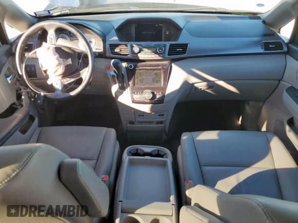 ✅ 2014 Honda Odyssey EX-L • VIN: 5FNRL5H68EB079706 • Lot: 90538015. Listed on Copart with 156,767 mi. Free auction sales archive from the USA and detailed vehicle history report at DreamBid. Image 8.