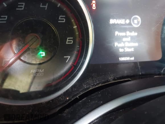 ✅ 2018 Dodge Charger SXT Plus • VIN: 2C3CDXHG1JH169411 • Лот: 41900623. Опубликован ранее на IAAI с пробегом 139 234 миль. Бесплатный доступ к архиву аукционных продаж из США и подробный отчёт об истории автомобиля на DreamBid. Изображение 15.