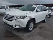 ✅ 2013 Toyota Highlander • VIN: 5TDZK3EH8DS138745 • Lot: 42472005. Listed on IAAI with 169,997 mi. Free auction sales archive from the USA and detailed vehicle history report at DreamBid. Image 2.