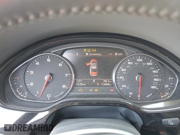 ✅ 2011 Audi A8 • VIN: WAURVAFD8BN020766 • Лот: 92821585. Опубликован ранее на Copart с пробегом 114 848 миль. Бесплатный доступ к архиву аукционных продаж из США и подробный отчёт об истории автомобиля на DreamBid. Изображение 9.