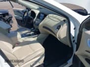 ✅ 2020 Infiniti QX60 Signature Edition • VIN: 5N1DL0MM2LC531608 • Lot: 40247204. Listed on IAAI with 67,655 mi. Free auction sales archive from the USA and detailed vehicle history report at DreamBid. Image 5.