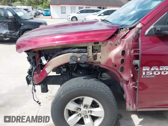 ✅ 2020 Ram 1500 SLT • VIN: 1C6RR7TT1LS119607 • Lot: 41710817. Listed on IAAI with 147,410 mi. Free auction sales archive from the USA and detailed vehicle history report at DreamBid. Image 6.