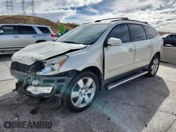 ✅ 2011 Chevrolet Traverse LTZ • VIN: 1GNKVLED5BJ193631 • Lot: 91868695. Wystawiony na Copart z przebiegiem 140 511 mil. Bezpłatny archiwum sprzedaży aukcyjnych z USA i szczegółowy raport historii pojazdu na DreamBid. Zdjęcie 1.
