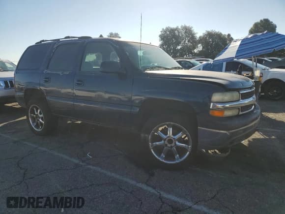 ✅ 2002 Chevrolet Tahoe LS • VIN: 1GNEC13T62R123509 • Lot: 93084115. Wystawiony na Copart z przebiegiem 182 282 mil. Bezpłatny archiwum sprzedaży aukcyjnych z USA i szczegółowy raport historii pojazdu na DreamBid. Zdjęcie 4.