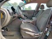 ✅ 2012 Kia Sportage LX • VIN: KNDPBCA29C7250911 • Лот: 57333445. Опубликован ранее на Copart с пробегом 216 905 миль. Бесплатный доступ к архиву аукционных продаж из США и подробный отчёт об истории автомобиля на DreamBid. Изображение 7.