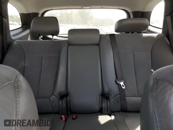 ✅ 2011 Hyundai Santa Fe SE • VIN: 5XYZH4AG5BG065507 • Lot: 76147974. Listed on Copart with 223,522 mi. Free auction sales archive from the USA and detailed vehicle history report at DreamBid. Image 10.