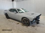 ✅ 2022 Dodge Challenger SXT • VIN: 2C3CDZGG0NH23099X • Lot: 84940714. Wystawiony na Copart z przebiegiem 56 676 mil. Bezpłatny archiwum sprzedaży aukcyjnych z USA i szczegółowy raport historii pojazdu na DreamBid. Zdjęcie 4.