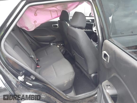 ✅ 2022 Hyundai Venue SE • VIN: KMHRB8A35NU176417 • Lot: 41106787. Listed on IAAI with 37,239 mi. Free auction sales archive from the USA and detailed vehicle history report at DreamBid. Image 8.