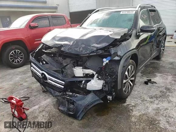 ✅ 2021 Mercedes-Benz GLB 250 • VIN: W1N4M4GB9MW096758 • Lot: 67216572. Wystawiony na Copart z przebiegiem 27 287 mil. Bezpłatny archiwum sprzedaży aukcyjnych z USA i szczegółowy raport historii pojazdu na DreamBid. Zdjęcie 11.