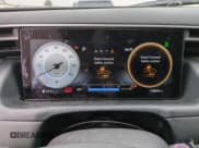 ✅ 2022 Hyundai Tucson Limited • VIN: 5NMJECAE9NH072453 • Lot: 72708934. Wystawiony na Copart z przebiegiem 128 864 mil. Bezpłatny archiwum sprzedaży aukcyjnych z USA i szczegółowy raport historii pojazdu na DreamBid. Zdjęcie 9.