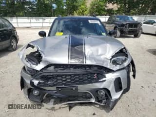 ✅ 2024 MINI Countryman Cooper S • VIN: WMZ83BR01R3S05864 • Lot: 68606664. Listed on Copart with 3,611 mi. Free auction sales archive from the USA and detailed vehicle history report at DreamBid. Image 5.