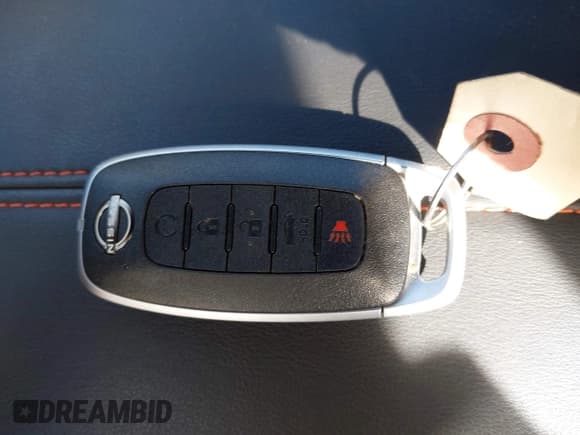 ✅ 2024 Nissan Sentra SR • VIN: 3N1AB8DV4RY324125 • Лот: 43578786. Опубликован ранее на IAAI с пробегом 8 700 миль. Бесплатный доступ к архиву аукционных продаж из США и подробный отчёт об истории автомобиля на DreamBid. Изображение 11.