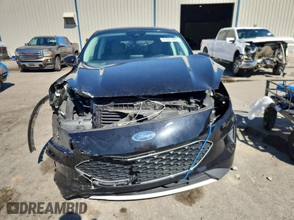 ✅ 2021 Ford Escape SE • VIN: 1FMCU0G61MUA13541 • Lot: 91021885. Wystawiony na Copart z przebiegiem 55 326 mil. Bezpłatny archiwum sprzedaży aukcyjnych z USA i szczegółowy raport historii pojazdu na DreamBid. Zdjęcie 5.