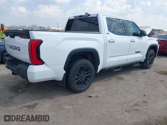 ✅ 2024 Toyota Tundra SR5 • VIN: 5TFLA5AB1RX038994 • Lot: 41884155. Listed on IAAI with 7,240 mi. Free auction sales archive from the USA and detailed vehicle history report at DreamBid. Image 4.