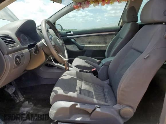 ✅ 2008 Volkswagen Rabbit S • VIN: WVWBA71K98W314284 • Lot: 59814995. Listed on Copart with 122,117 mi. Free auction sales archive from the USA and detailed vehicle history report at DreamBid. Image 7.