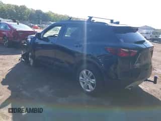 2021 Chevrolet Blazer LT z VIN 3GNKBCRS6MS507256, wystawiony jako IAAI lot #43261762 z przebiegiem 50 933 mil mil oraz . Historia ofert i sprzedaży dostępna na DreamBid. Obrazek 3.