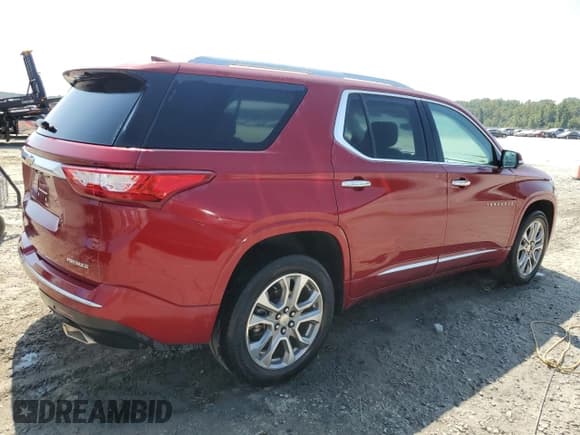 ✅ 2020 Chevrolet Traverse Premier • VIN: 1GNERKKW5LJ236934 • Lot: 66880894. Wystawiony na Copart z przebiegiem 56 105 mil. Bezpłatny archiwum sprzedaży aukcyjnych z USA i szczegółowy raport historii pojazdu na DreamBid. Zdjęcie 3.