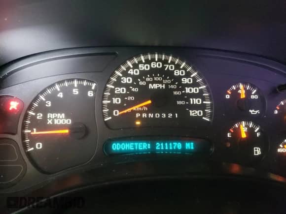 2006 Chevrolet Silverado 1500 Work Truck с VIN 1GCEC19V76Z223898, выставлен на аукционе Copart как лот 64423154 с пробегом 211 170 миль миль и Списание • Salvage title. История ставок и продаж доступна на DreamBid. Изображение 9.