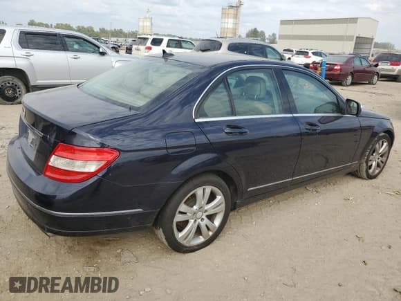 ✅ 2009 Mercedes-Benz C 300 Sport • VIN: WDDGF54X39F267330 • Lot: 81867795. Wystawiony na Copart z przebiegiem 153 062 mil. Bezpłatny archiwum sprzedaży aukcyjnych z USA i szczegółowy raport historii pojazdu na DreamBid. Zdjęcie 3.