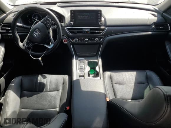 ✅ 2020 Honda Accord Touring • VIN: 1HGCV3F91LA006606 • Lot: 68266555. Listed on Copart with 71,982 mi. Free auction sales archive from the USA and detailed vehicle history report at DreamBid. Image 8.