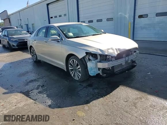 ✅ 2017 Lincoln MKZ Select • VIN: 3LN6L5C99HR647836 • Lot: 92016375. Wystawiony na Copart z przebiegiem 97 729 mil. Bezpłatny archiwum sprzedaży aukcyjnych z USA i szczegółowy raport historii pojazdu na DreamBid. Zdjęcie 13.