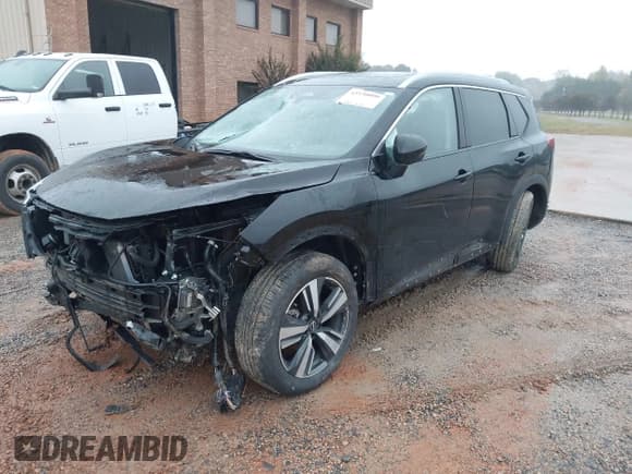 ✅ 2023 Nissan Rogue SL • VIN: JN8BT3CB1PW471536 • Lot: 43550006. Wystawiony na IAAI z przebiegiem 37 572 mil. Bezpłatny archiwum sprzedaży aukcyjnych z USA i szczegółowy raport historii pojazdu na DreamBid. Zdjęcie 21.