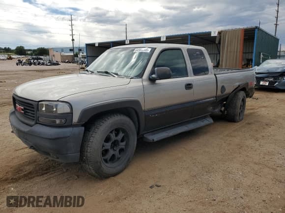 ✅ 1999 GMC Sierra 1500 SLE • VIN: 2GTEK19T2X1559065 • Лот: 64565365. Опубликован ранее на Copart с пробегом Не указан. Бесплатный доступ к архиву аукционных продаж из США и подробный отчёт об истории автомобиля на DreamBid. Изображение 1.