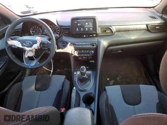 2019 Hyundai Veloster 2.0 z VIN KMHTG6AF3KU009362, wystawiony jako Copart lot #44273685 z przebiegiem 77 991 mil mil oraz Szkoda całkowita • Salvage title. Historia ofert i sprzedaży dostępna na DreamBid. Obrazek 8.