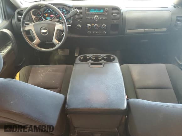 ✅ 2013 Chevrolet Silverado 2500HD LT • VIN: 1GC1KXCG8DF200238 • Lot: 84865865. Listed on Copart with 185,128 mi. Free auction sales archive from the USA and detailed vehicle history report at DreamBid. Image 8.