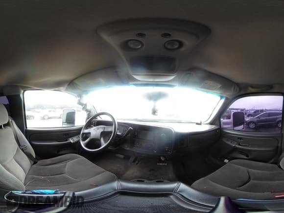 ✅ 2004 Chevrolet Silverado 2500HD LT • VIN: 1GCHK29164E130488 • Лот: 42934215. Опубликован ранее на IAAI с пробегом 380 858 миль. Бесплатный доступ к архиву аукционных продаж из США и подробный отчёт об истории автомобиля на DreamBid. Изображение 18.