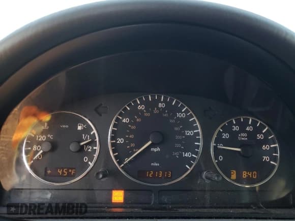 ✅ 2005 Mercedes-Benz M 350 • VIN: 4JGAB57E65A529656 • Lot: 89718755. Wystawiony na Copart z przebiegiem 121 313 mil. Bezpłatny archiwum sprzedaży aukcyjnych z USA i szczegółowy raport historii pojazdu na DreamBid. Zdjęcie 9.