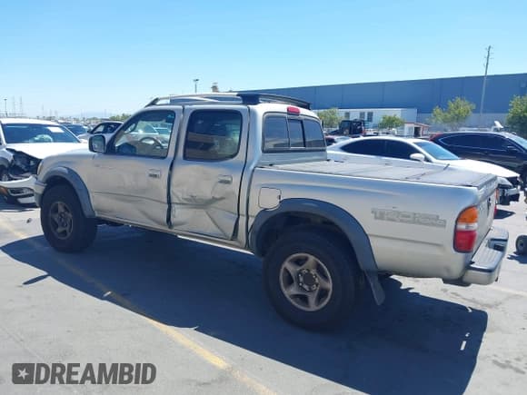 ✅ 2002 Toyota Tacoma • VIN: 5TEHN72N52Z002058 • Лот: 42909200. Опубликован ранее на IAAI с пробегом 394 374 миль. Бесплатный доступ к архиву аукционных продаж из США и подробный отчёт об истории автомобиля на DreamBid. Изображение 3.