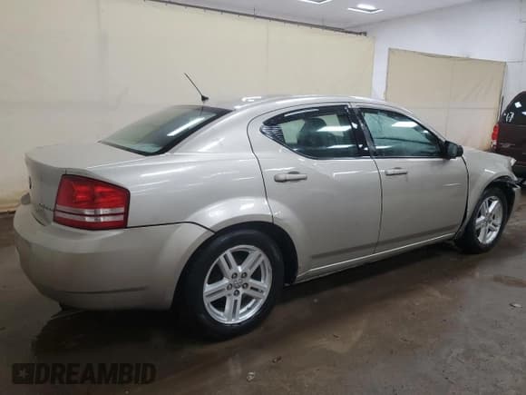✅ 2009 Dodge Avenger SE • VIN: 1B3LC46B59N519728 • Lot: 53103085. Wystawiony na Copart z przebiegiem 162 705 mil. Bezpłatny archiwum sprzedaży aukcyjnych z USA i szczegółowy raport historii pojazdu na DreamBid. Zdjęcie 3.