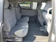 ✅ 2015 Toyota Sienna LE AAS • VIN: 5TDKK3DC7FS684365 • Lot: 65814185. Wystawiony na Copart z przebiegiem 191 948 mil. Bezpłatny archiwum sprzedaży aukcyjnych z USA i szczegółowy raport historii pojazdu na DreamBid. Zdjęcie 11.