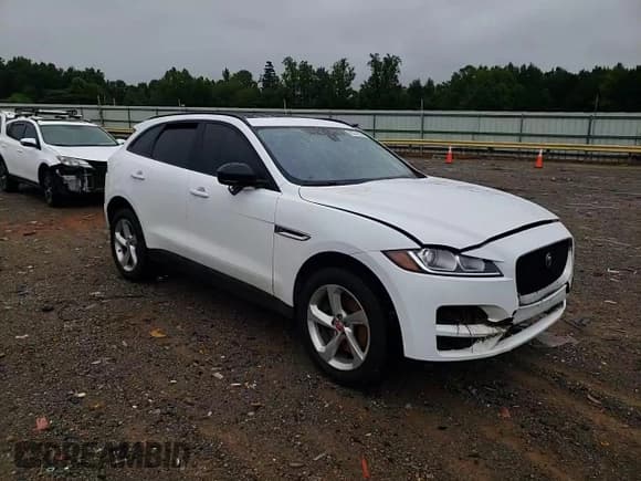 ✅ 2018 Jaguar F-Pace 30t Premium • VIN: SADCJ2GXXJA235675 • Лот: 63371605. Опубликован ранее на Copart с пробегом 108 346 миль. Бесплатный доступ к архиву аукционных продаж из США и подробный отчёт об истории автомобиля на DreamBid. Изображение 14.