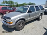 ✅ 1999 Chevrolet Blazer Trailblazer • VIN: 1GNDT13W1X2169254 • Lot: 55021105. Wystawiony na Copart z przebiegiem 158 169 mil. Bezpłatny archiwum sprzedaży aukcyjnych z USA i szczegółowy raport historii pojazdu na DreamBid. Zdjęcie 1.