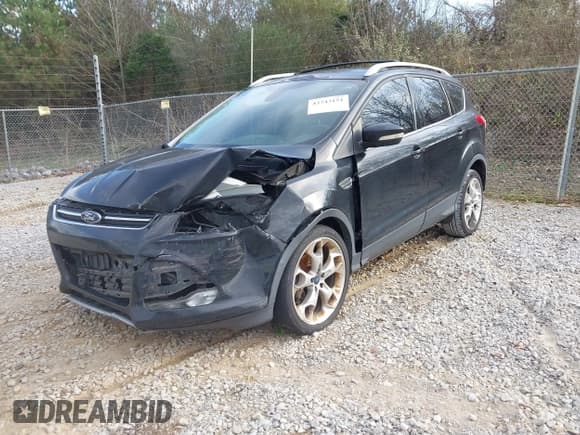 ✅ 2013 Ford Escape Titanium • VIN: 1FMCU0J93DUB13093 • Lot: 43743151. Listed on IAAI with 220,092 mi. Free auction sales archive from the USA and detailed vehicle history report at DreamBid. Image 2.