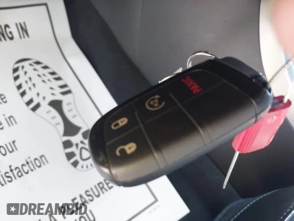 ✅ 2021 Jeep Compass 80th Anniversary • VIN: 3C4NJDEB3MT513482 • Lot: 42836379. Listed on IAAI with 42,631 mi. Free auction sales archive from the USA and detailed vehicle history report at DreamBid. Image 11.