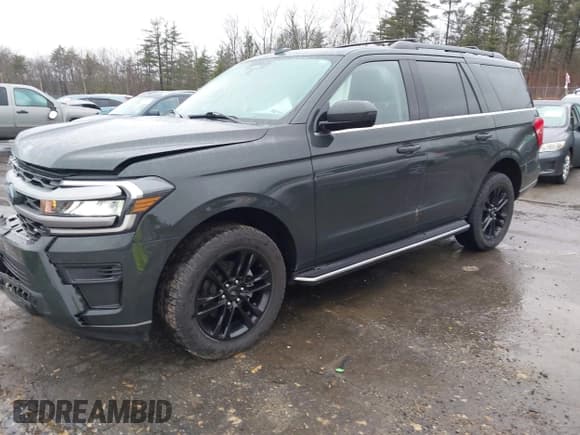 ✅ 2022 Ford Expedition XLT • VIN: 1FMJU1JT2NEA60858 • Lot: 41733250. Listed on IAAI with 31,342 mi. Free auction sales archive from the USA and detailed vehicle history report at DreamBid. Image 2.