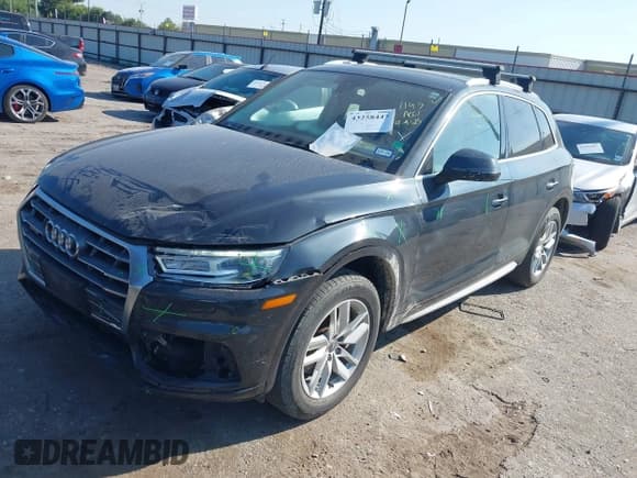 ✅ 2020 Audi Q5 Premium • VIN: WA1ANAFY7L2021147 • Lot: 43258447. Listed on IAAI with 88,997 mi. Free auction sales archive from the USA and detailed vehicle history report at DreamBid. Image 2.