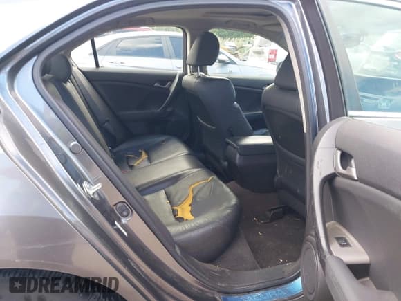 ✅ 2010 Acura TSX • VIN: JH4CU2F67AC017627 • Лот: 43428642. Опубликован ранее на IAAI с пробегом 188 649 миль. Бесплатный доступ к архиву аукционных продаж из США и подробный отчёт об истории автомобиля на DreamBid. Изображение 8.