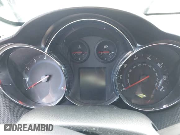 2013 Chevrolet Cruze LTZ z VIN 1G1PG5SBXD7201836, wystawiony jako IAAI lot #43507702 z przebiegiem Nie podano mil oraz . Historia ofert i sprzedaży dostępna na DreamBid. Obrazek 15.