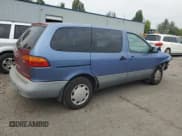 ✅ 2000 Toyota Sienna CE • VIN: 4T3ZF19C4YU199246 • Lot: 70939745. Wystawiony na Copart z przebiegiem 166 317 mil. Bezpłatny archiwum sprzedaży aukcyjnych z USA i szczegółowy raport historii pojazdu na DreamBid. Zdjęcie 3.