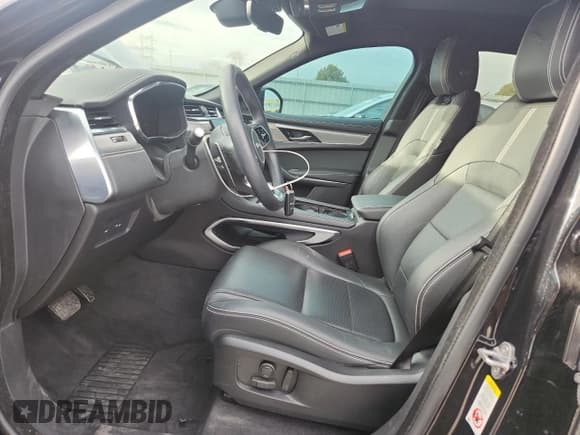 ✅ 2024 Jaguar F-Pace R-Dynamic S • VIN: SADCT2EX7RA725144 • Лот: 93130325. Опубликован ранее на Copart с пробегом 41 449 миль. Бесплатный доступ к архиву аукционных продаж из США и подробный отчёт об истории автомобиля на DreamBid. Изображение 7.