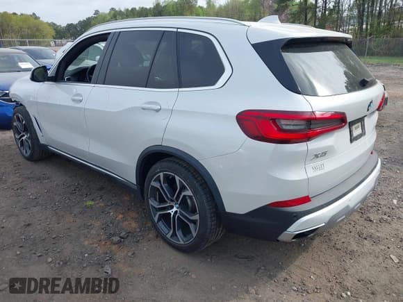 ✅ 2020 BMW X5 sDrive40i • VIN: 5UXCR4C06LLE30688 • Lot: 41951122. Listed on IAAI with 39,859 mi. Free auction sales archive from the USA and detailed vehicle history report at DreamBid. Image 3.