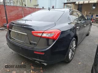 ✅ 2015 Maserati Ghibli S Q4 • VIN: ZAM57RTA2F1142472 • Лот: 37003943. Опубликован ранее на Copart с пробегом 96 533 миль. Бесплатный доступ к архиву аукционных продаж из США и подробный отчёт об истории автомобиля на DreamBid. Изображение 4.