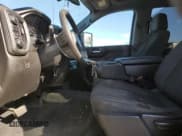 ✅ 2021 Chevrolet Silverado 2500HD LT • VIN: 1GC1YNEY2MF286686 • Lot: 90451555. Listed on Copart with 175,812 mi. Free auction sales archive from the USA and detailed vehicle history report at DreamBid. Image 7.