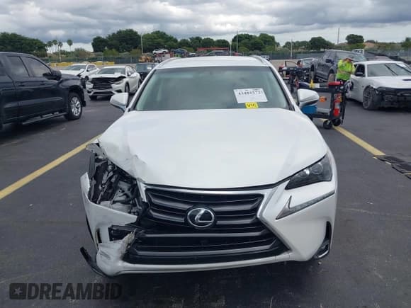 ✅ 2016 Lexus NX 200t • VIN: JTJYARBZ3G2031139 • Lot: 43482572. Wystawiony na IAAI z przebiegiem 96 322 mil. Bezpłatny archiwum sprzedaży aukcyjnych z USA i szczegółowy raport historii pojazdu na DreamBid. Zdjęcie 12.