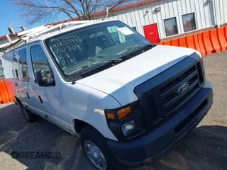 ✅ 2010 Ford Econoline Cargo Commercial • VIN: 1FTNE2EL1ADA10309 • Lot: 41833946. Wystawiony na IAAI z przebiegiem 136 578 mil. Bezpłatny archiwum sprzedaży aukcyjnych z USA i szczegółowy raport historii pojazdu na DreamBid. Zdjęcie 1.
